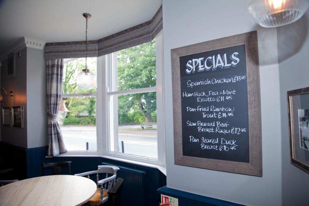 The Royal Hotel Bolton-le-Sands Екстериор снимка