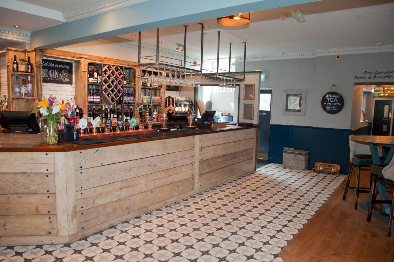 The Royal Hotel Bolton-le-Sands Екстериор снимка