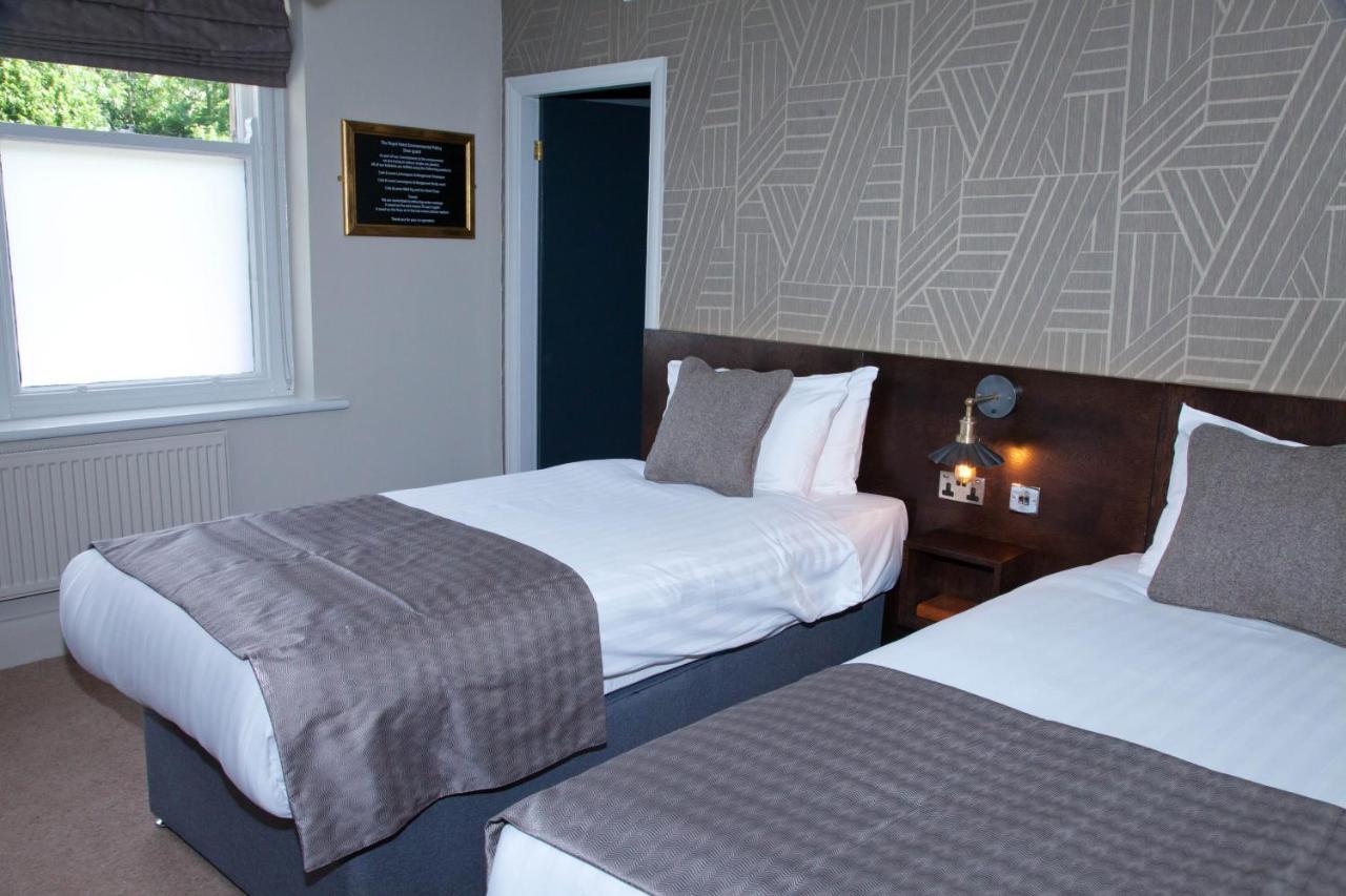 The Royal Hotel Bolton-le-Sands Екстериор снимка